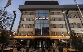 Art Residence Hotel  3*